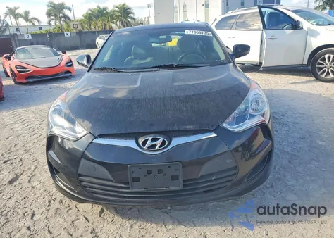 2013 Hyundai Veloster z USA, uszkodzony, nr VIN KMHTC6AD3DU093003